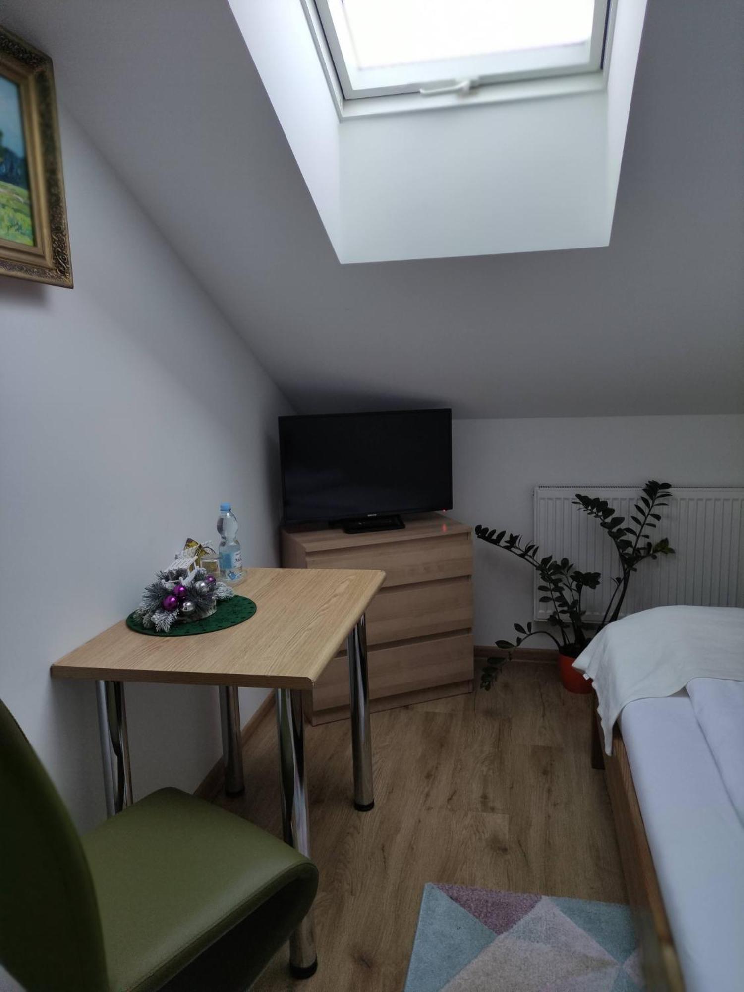 Homestay Strozowka 고를리체 외부 사진